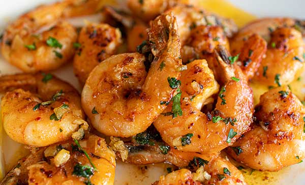 chinese stir fried prawn with Dragonwell tea