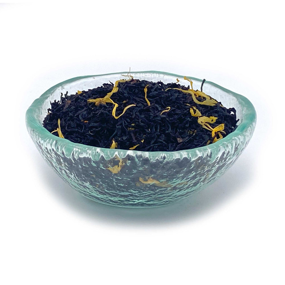 ginger peach black tea in dish