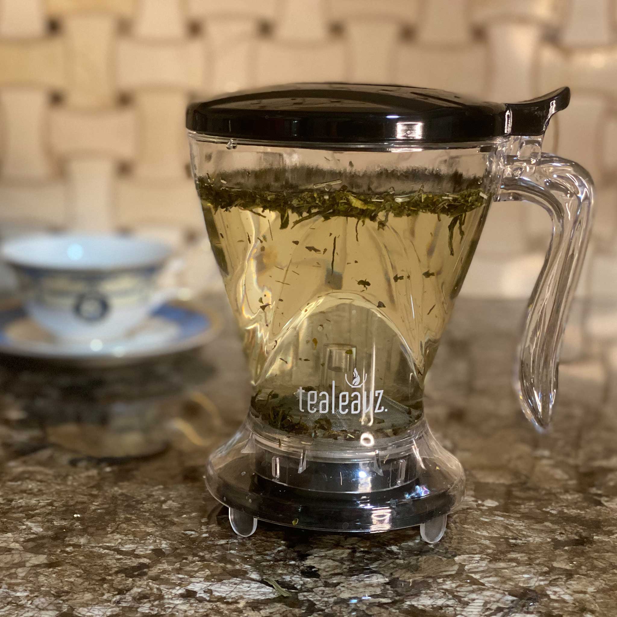 LOOSE LEAF TEA INFUSER | A smart tea maker