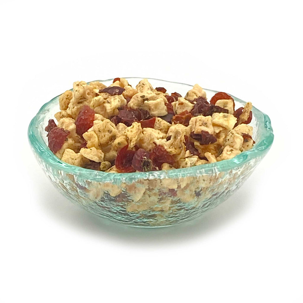 loose leaf tranquil peach tea in dish