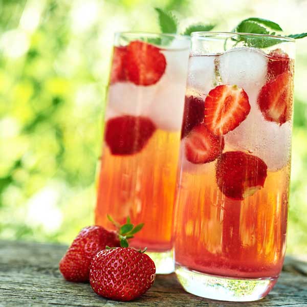 STRAWBERRY LEMONADE TEA