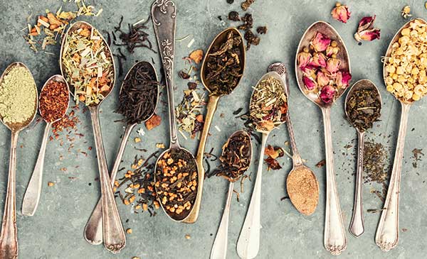 best tea for beginners - spoonfuls of types of tea