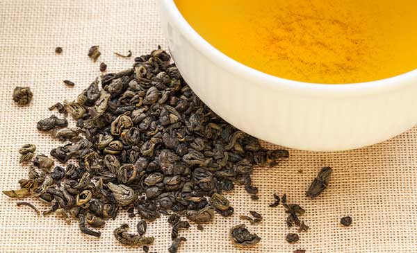 what does gunpowder tea taste like