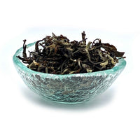 darjeeling oolong loose leaf tea in a dish