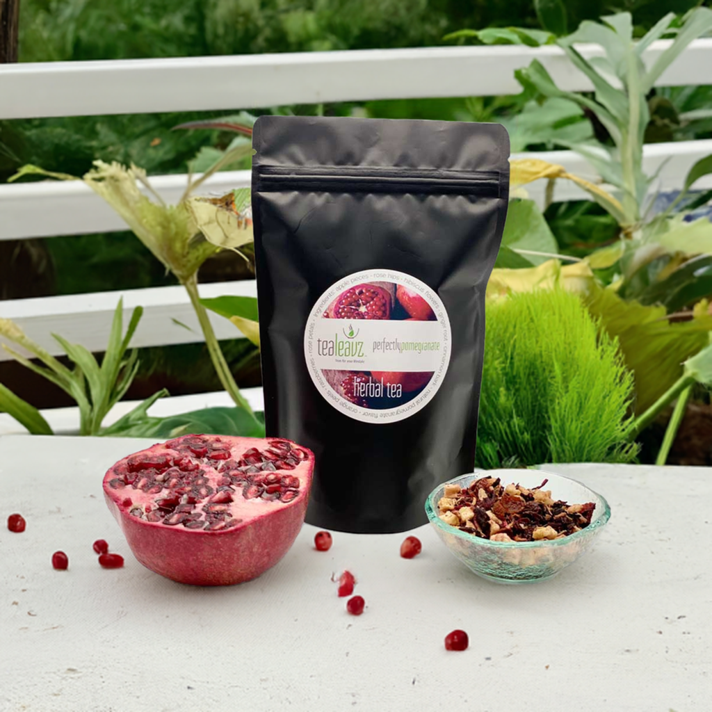 The Coffee Bean & Tea Leaf Pomegranate Blueberry Green, Oolong, Black Teas, 3 Ounce Loose Tea The Coffee Bean & Tea Leaf Pomegranate Blueberry Green, Oolong, Black Teas, 3 Ounce Loose Tea